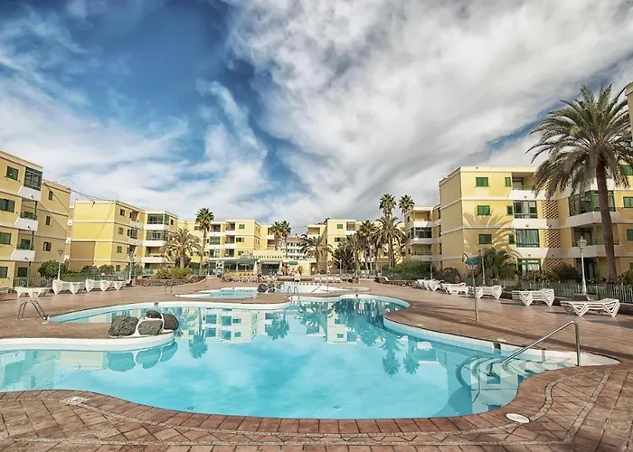 Las Olas 206